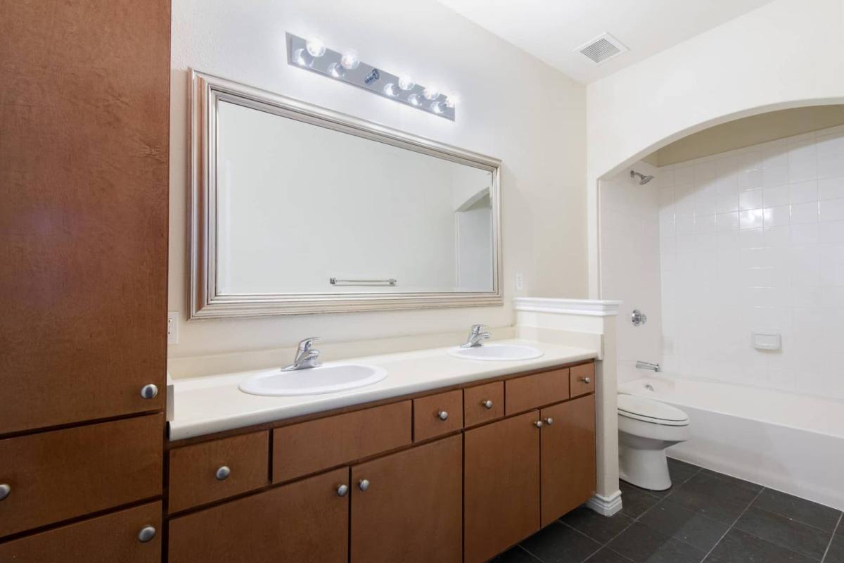 Apartment for rent at The Ridge at Blue Hills, 800 W St, Braintree, MA 02184