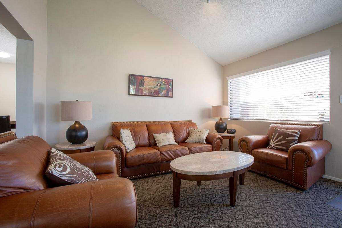 Apartment for rent at Comanche Wells, 3400 Comanche Rd NE, Albuquerque, NM 87107