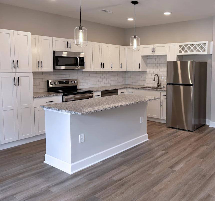 Apartment for rent at Portersville, 217 Lincolnway, Valparaiso, IN 46383