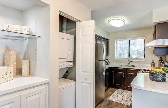 Townhouse for rent at 7816 Six Forks Rd, Raleigh, NC 27615