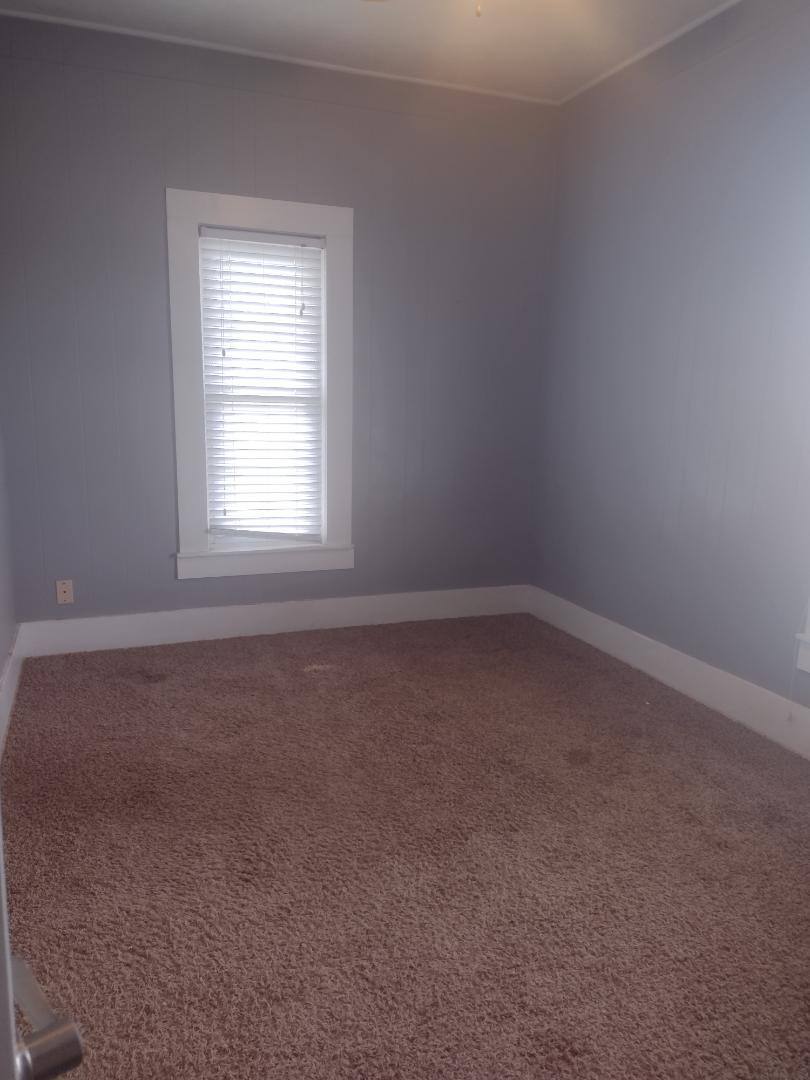 House for rent at 10207 E Trail W Rd, Burrton, KS 67020