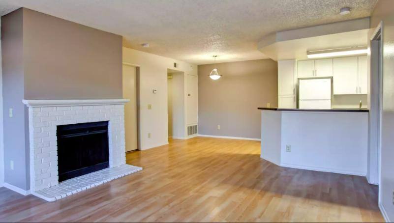 Apartment for rent at Villa Solana Apartment Homes, 26033 Moulton Parkway, Laguna Hills, CA 92653