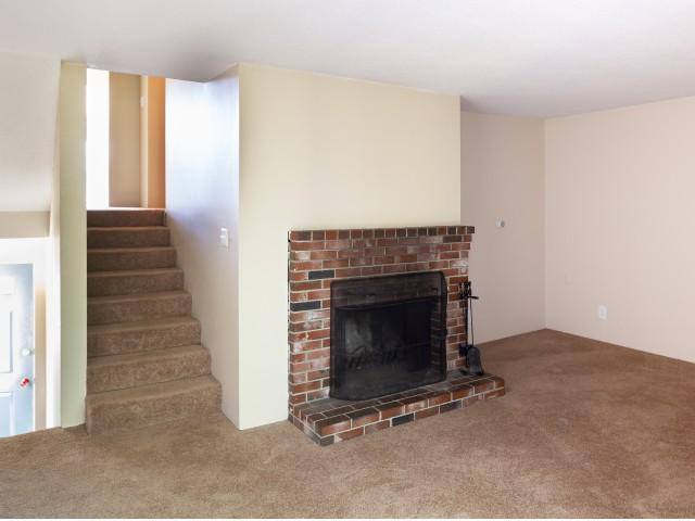 Apartment for rent at 1 Juniper Dr, Yarmouth, ME 04096