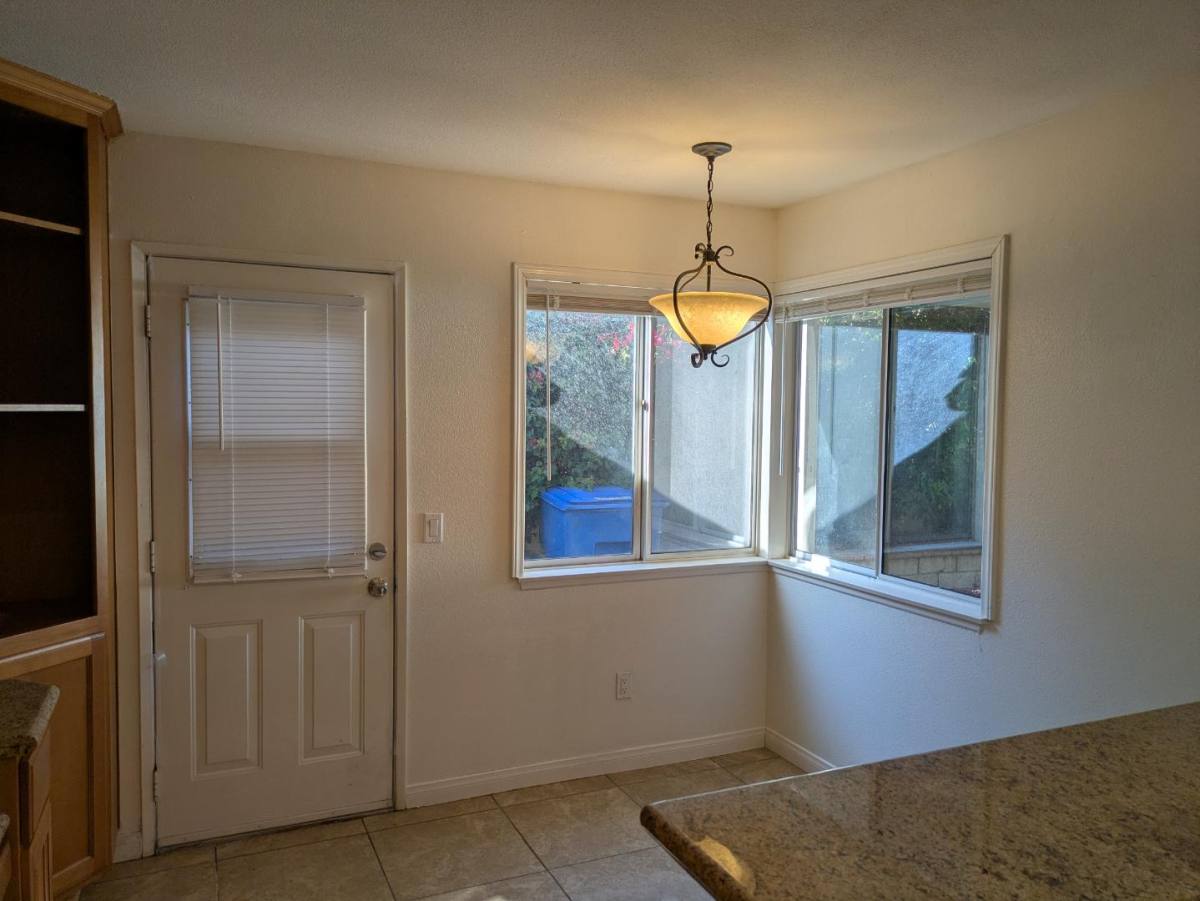 House for rent at 8730 Sandhill Dr, Riverside, CA 92508