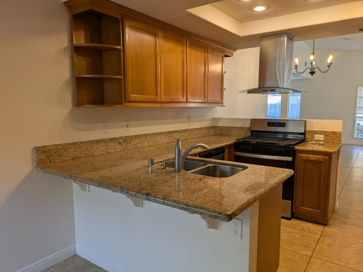 House for rent at 8730 Sandhill Dr, Riverside, CA 92508