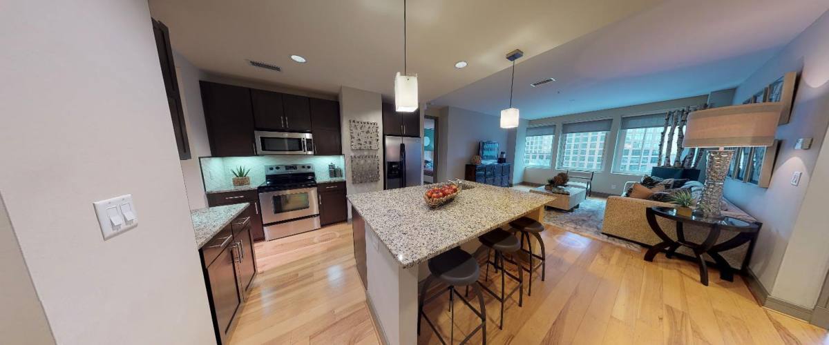 Townhouse for rent at 350 N Ervay St, Dallas, TX 75201