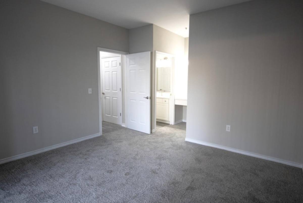 Apartment for rent at 2805 Par Dr, Raleigh, NC 27603