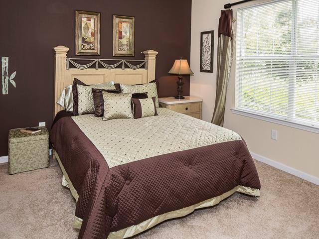 Apartment for rent at Parkway Grand, 100 Woodberry Place, Decatur, GA 30034
