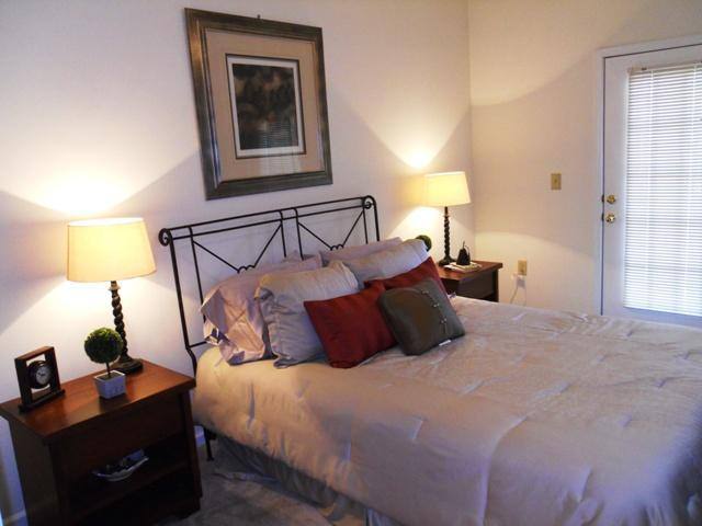 Apartment for rent at 1665 Wesleyan Dr, Macon, GA 31210