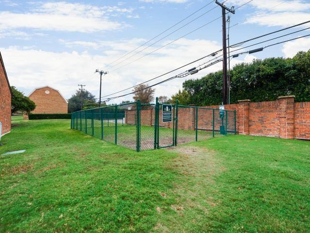 Apartment for rent at 5401 Independence Parkway, Plano, TX 75023