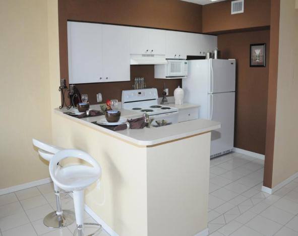 Apartment for rent at Fontainebleau, 7707 NW 7th St, Miami, FL 33126