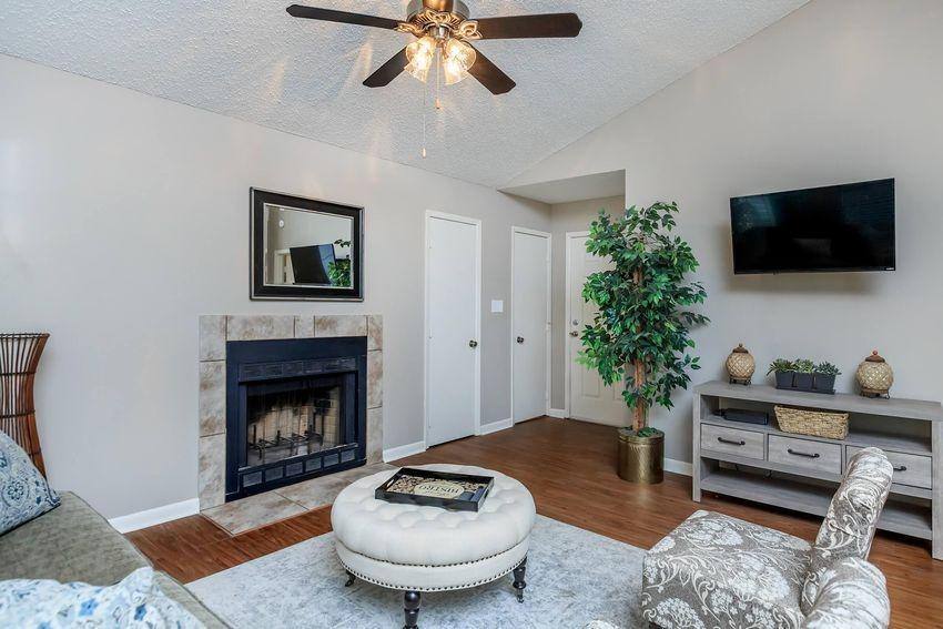 Apartment for rent at 330 Cross Park Dr, Pearl, MS 39208
