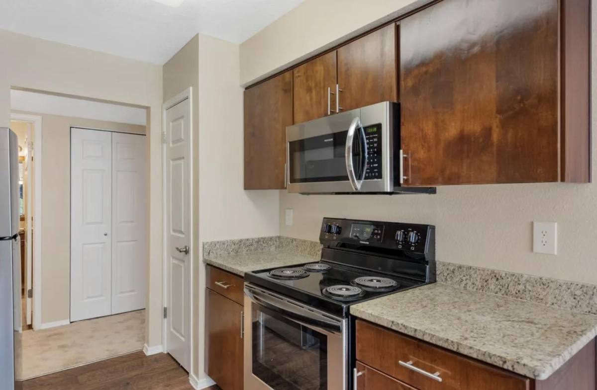 Apartment for rent at La Mirage, 10700 Academy Rd NE, Albuquerque, NM 87111