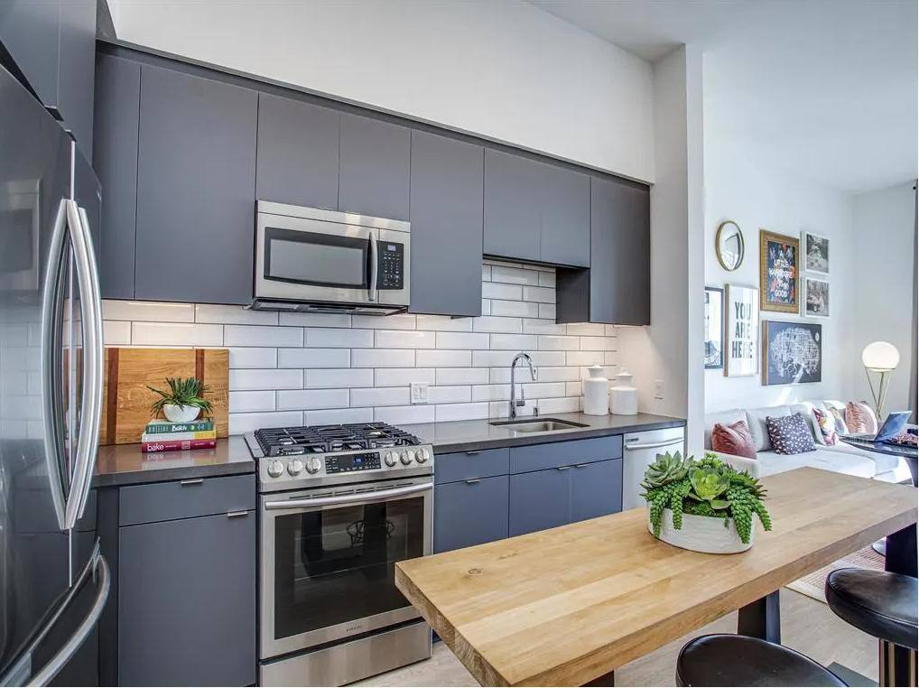 Apartment for rent at 150 W Ocean Blvd, Long Beach, CA 90802