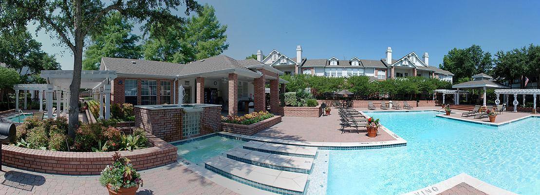 Apartment for rent at The Courts of Bent Tree, 17250 Knoll Trail Dr, Dallas, TX 75248