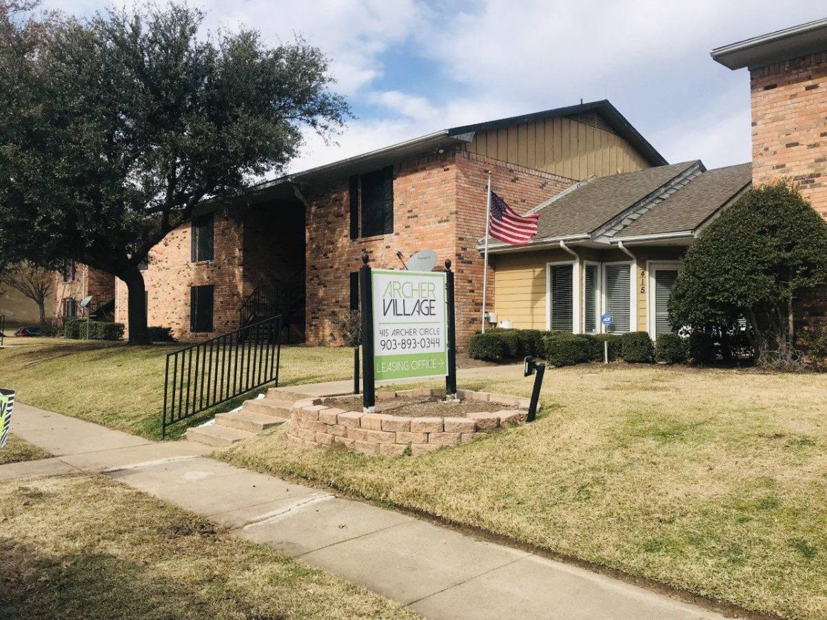 Apartment for rent at Archer Village, 415 Archer Dr, Sherman, TX 75092
