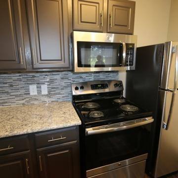 Apartment for rent at 2950 Mustang Dr, Grapevine, TX 76051