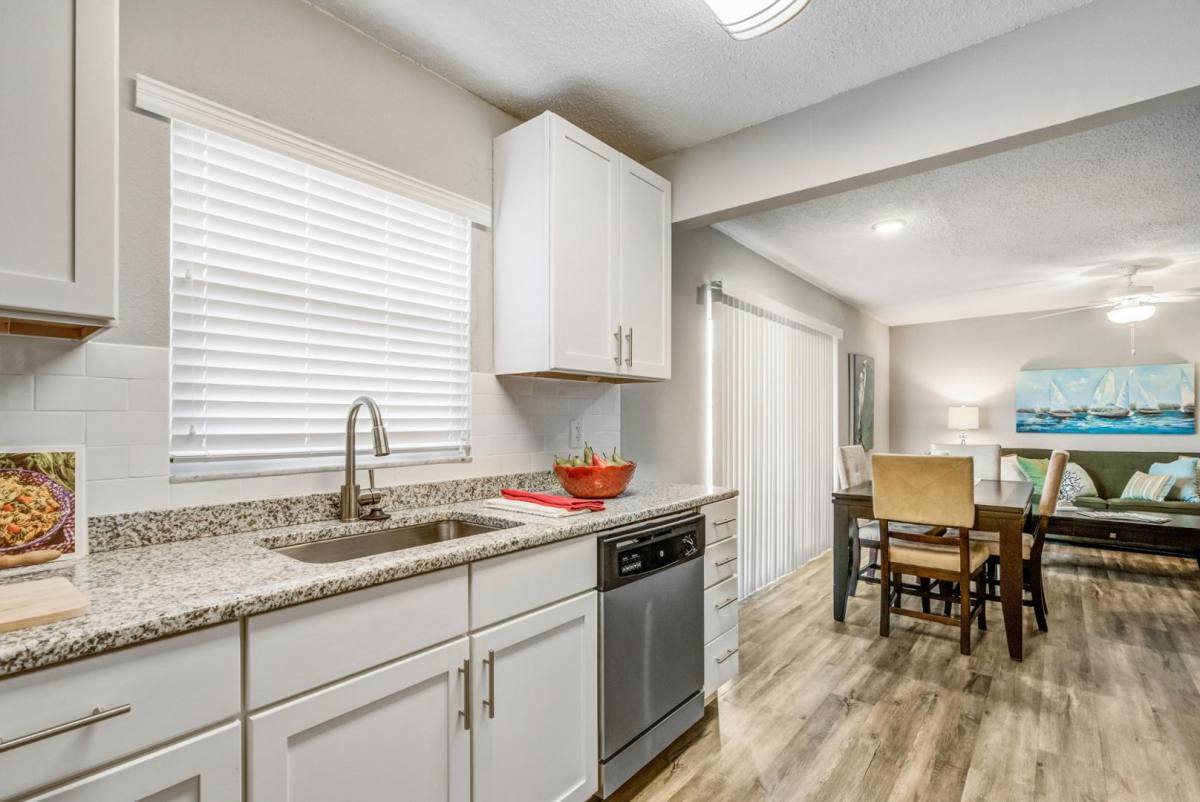 Apartment for rent at Ridgeview, 6321 113th St N, Seminole, FL 33772
