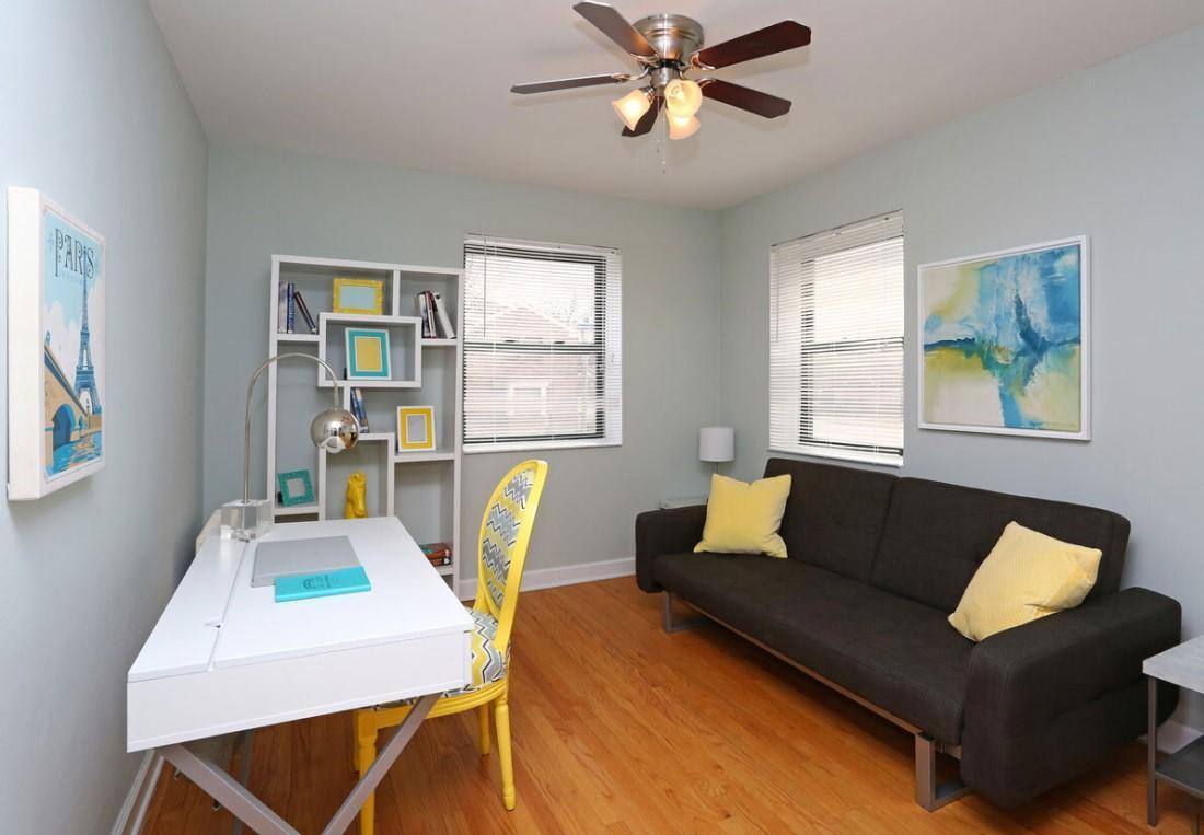 Apartment for rent at 108 Fellows Court, Elmhurst, IL 60126