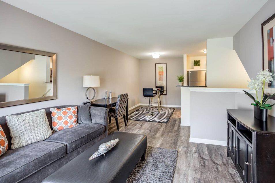 Townhouse for rent at 22 Vivaldi Court, Wheaton, IL 60189