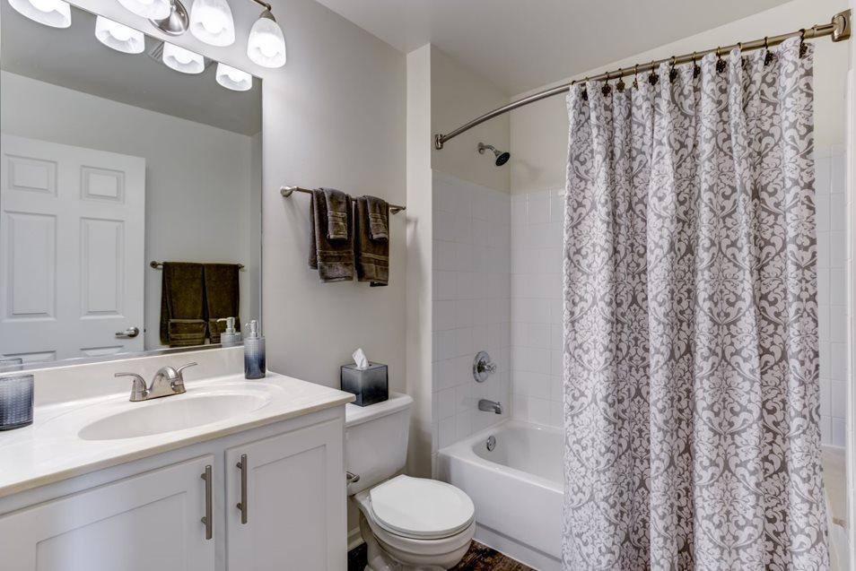 Townhouse for rent at 22 Vivaldi Court, Wheaton, IL 60189