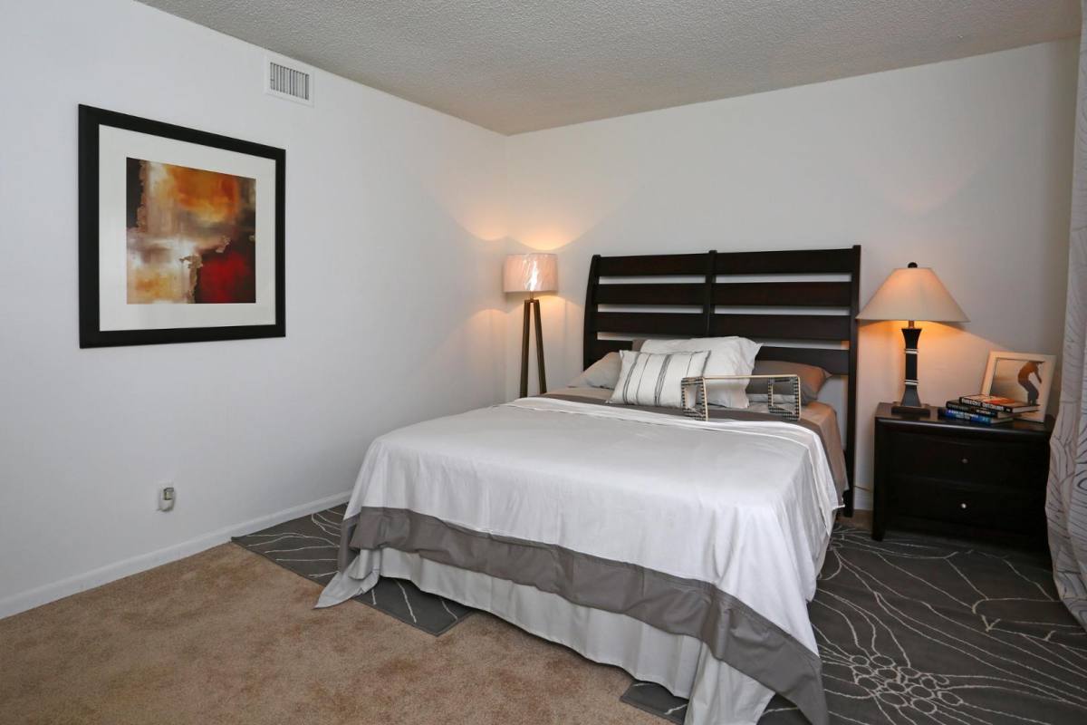 Apartment for rent at 7840 NW 3rd St, Hollywood, FL 33024