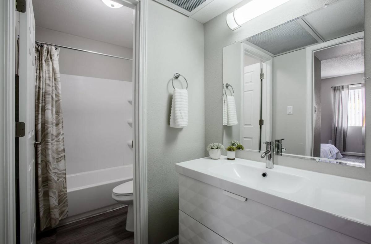 Apartment for rent at Montecito at Northeast Heights, 5800 Harper Dr NE, Albuquerque, NM 87109