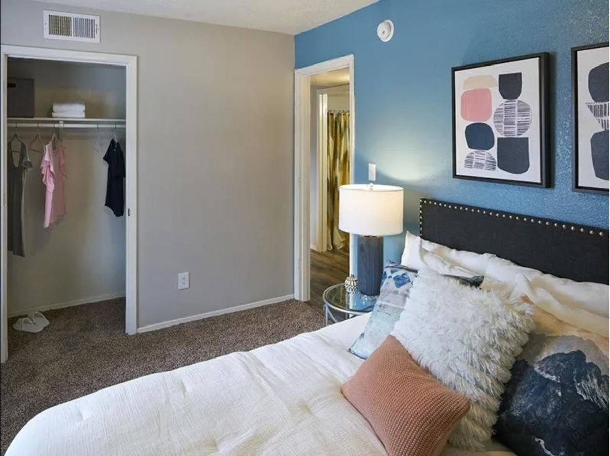 Apartment for rent at Tres Vistas at Taylor Ridge, 6000 Montano Plaza Dr, Albuquerque, NM 87120