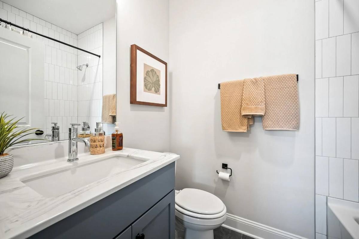 Townhouse for rent at 101 Porter Lane, Atlanta, GA 30318