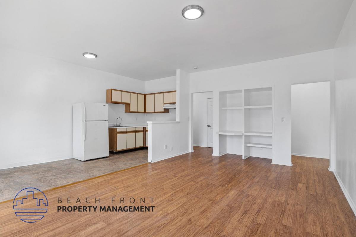 Apartment for rent at Brynmoor, 432 S New Hampshire, Los Angeles, CA 90020