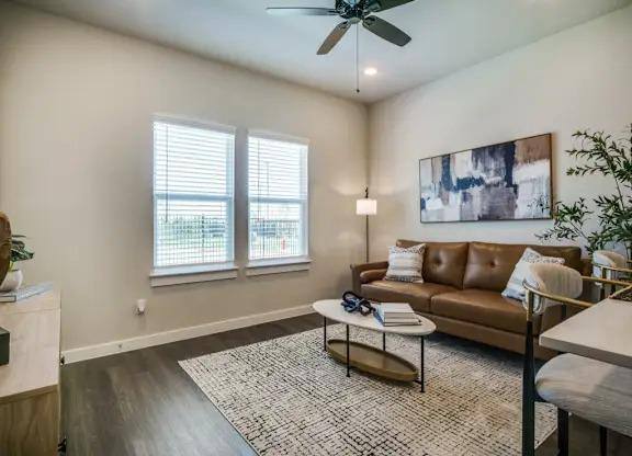 Apartment for rent at 1127 Eloise Dr, Fort Worth, TX 76134