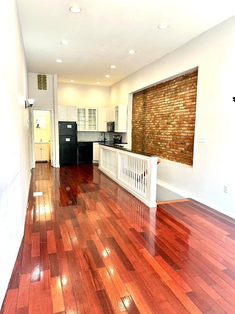 Apartment for rent at 2215 Eutaw Place #1, Baltimore, MD 21217