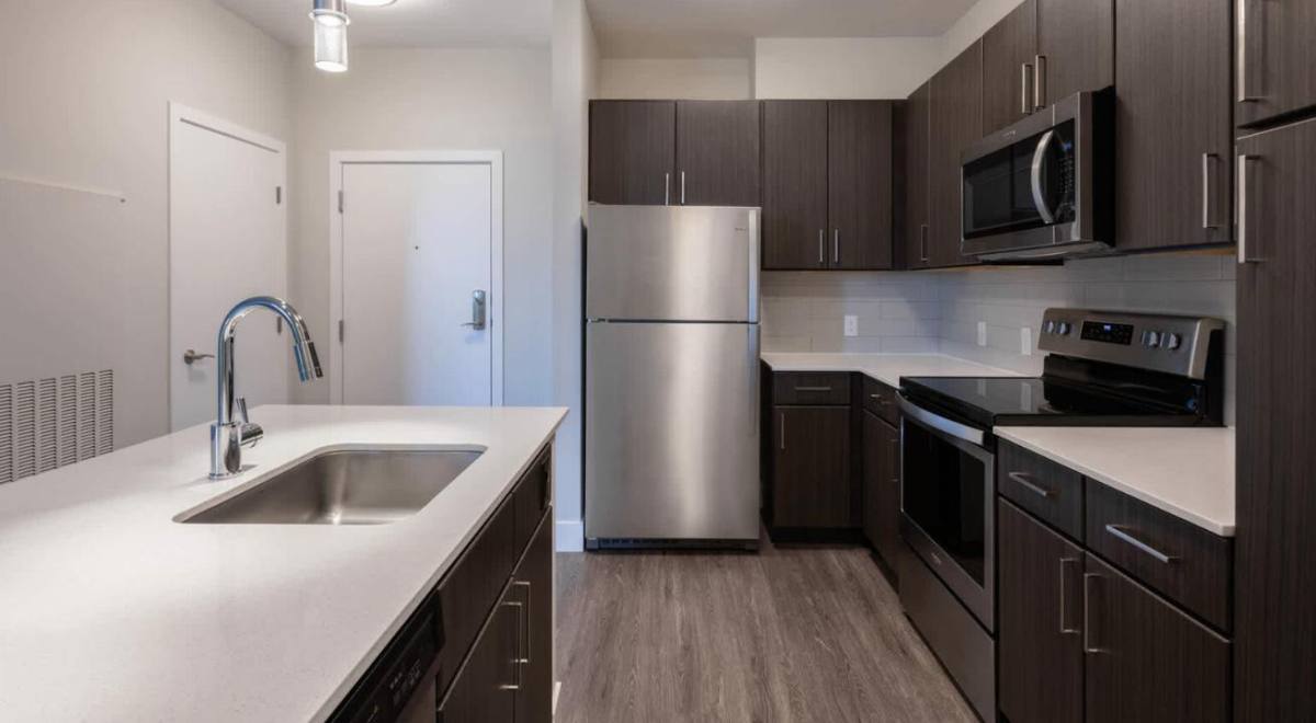 Apartment for rent at 20 Corporate Dr, Burlington, MA 01803