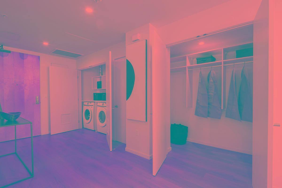 Apartment for rent at 200 W Ocean, Long Beach, CA 90802