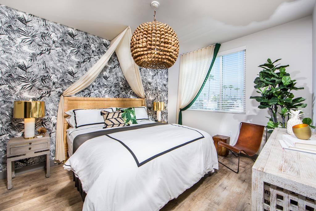 Apartment for rent at 8770 Washington Blvd, Culver City, CA 90232