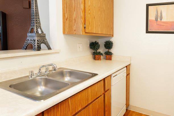 Apartment for rent at Aspen Park, 5152 Mack Rd, Sacramento, CA 95823