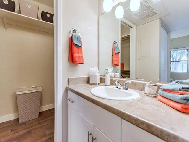 Apartment for rent at Midtown Flats, 825 W Osborn Rd, Phoenix, AZ 85013
