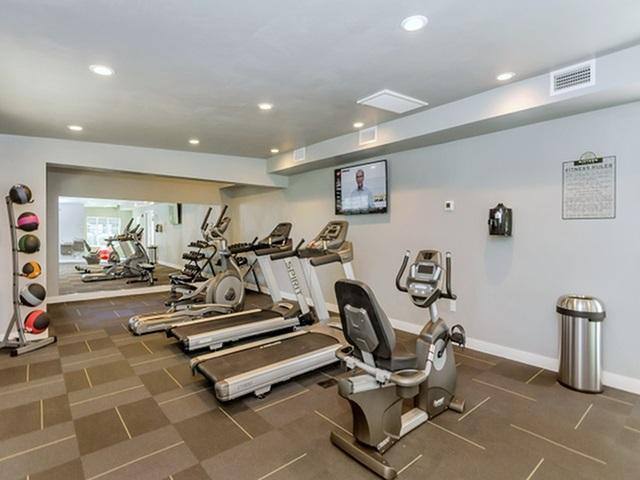 Apartment for rent at Midtown Flats, 825 W Osborn Rd, Phoenix, AZ 85013