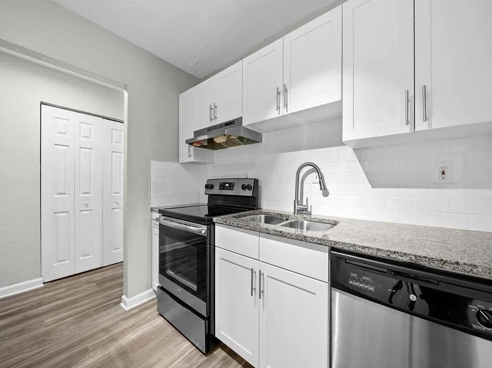 Apartment for rent at 2935 Old Concord Rd, Smyrna, GA 30082