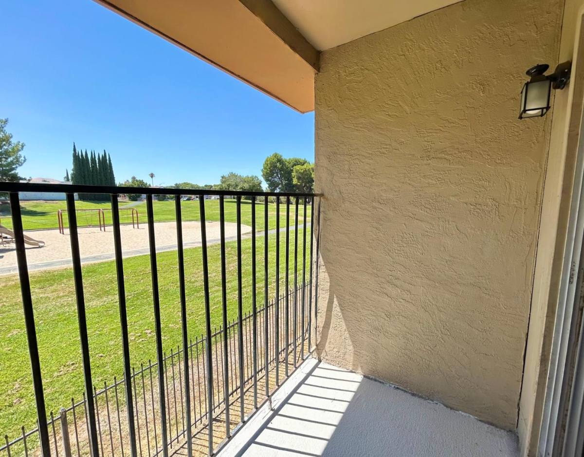 Apartment for rent at 2800 Gentrytown Dr, Antioch, CA 94509