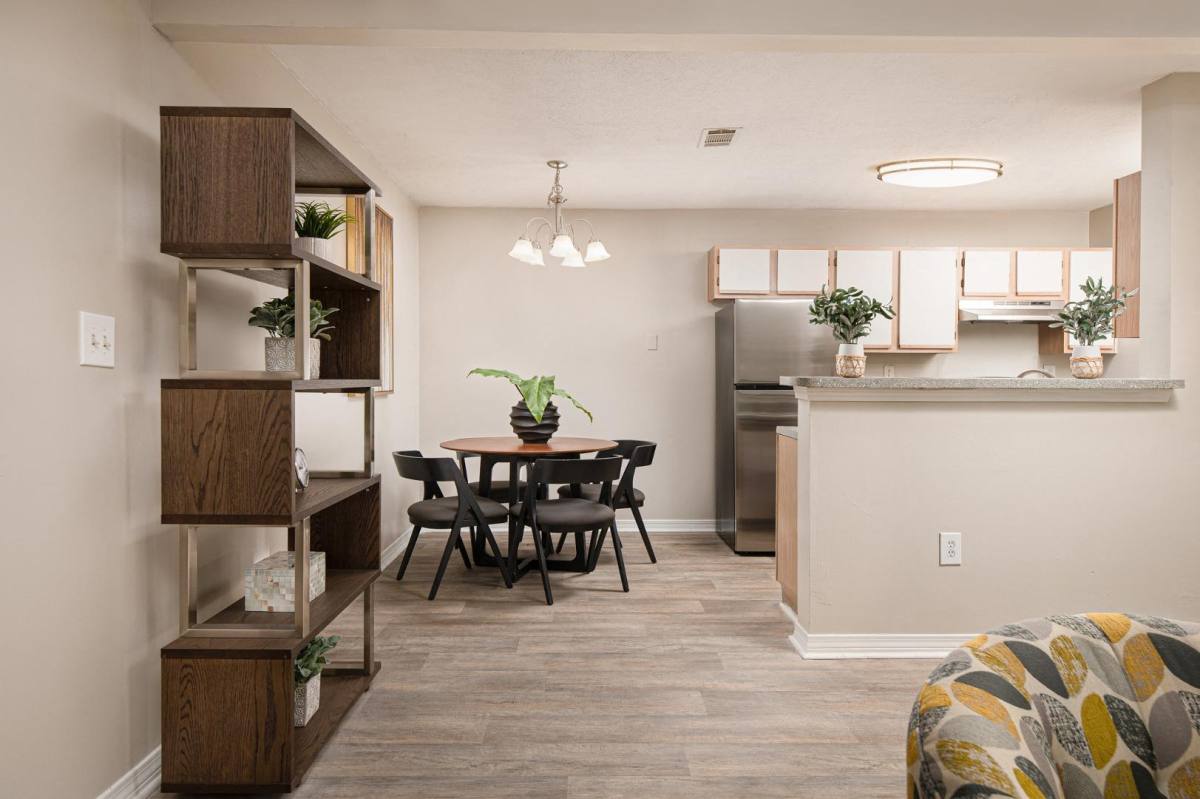 Apartment for rent at Summer Park, 2010 Chadwick Dr, Jackson, MS 39204
