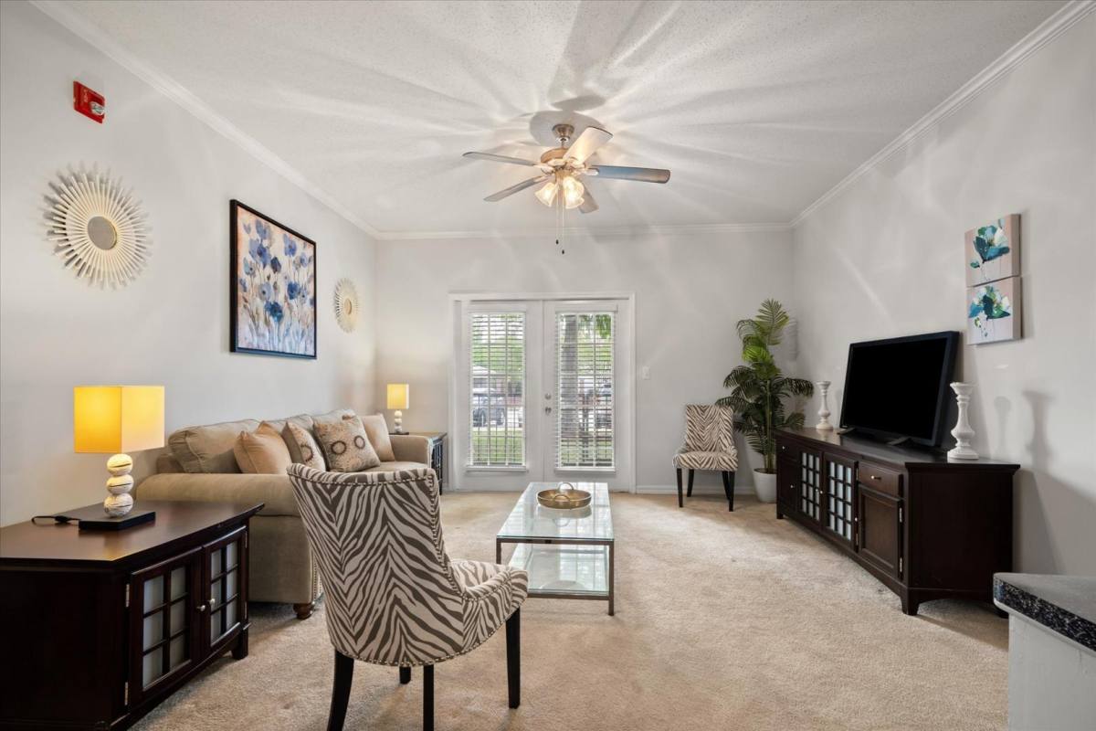 Apartment for rent at 10900 E Taylor Rd, Gulfport, MS 39503