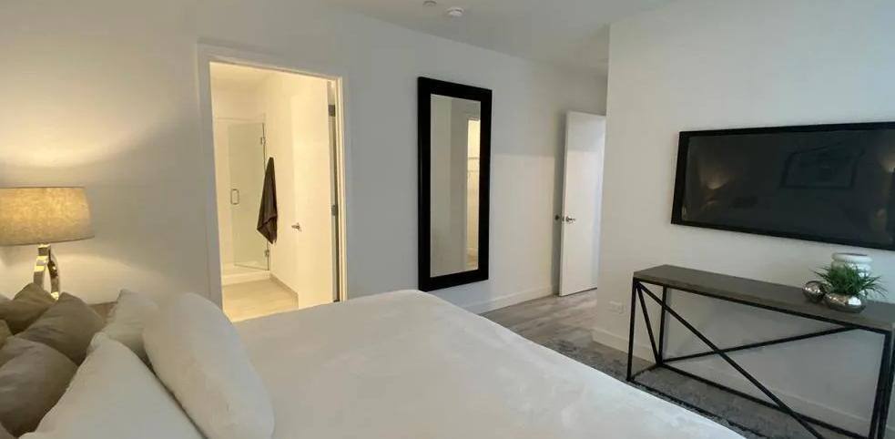 Apartment for rent at Hayts, 546 Green Bay Rd, Highwood, IL 60040