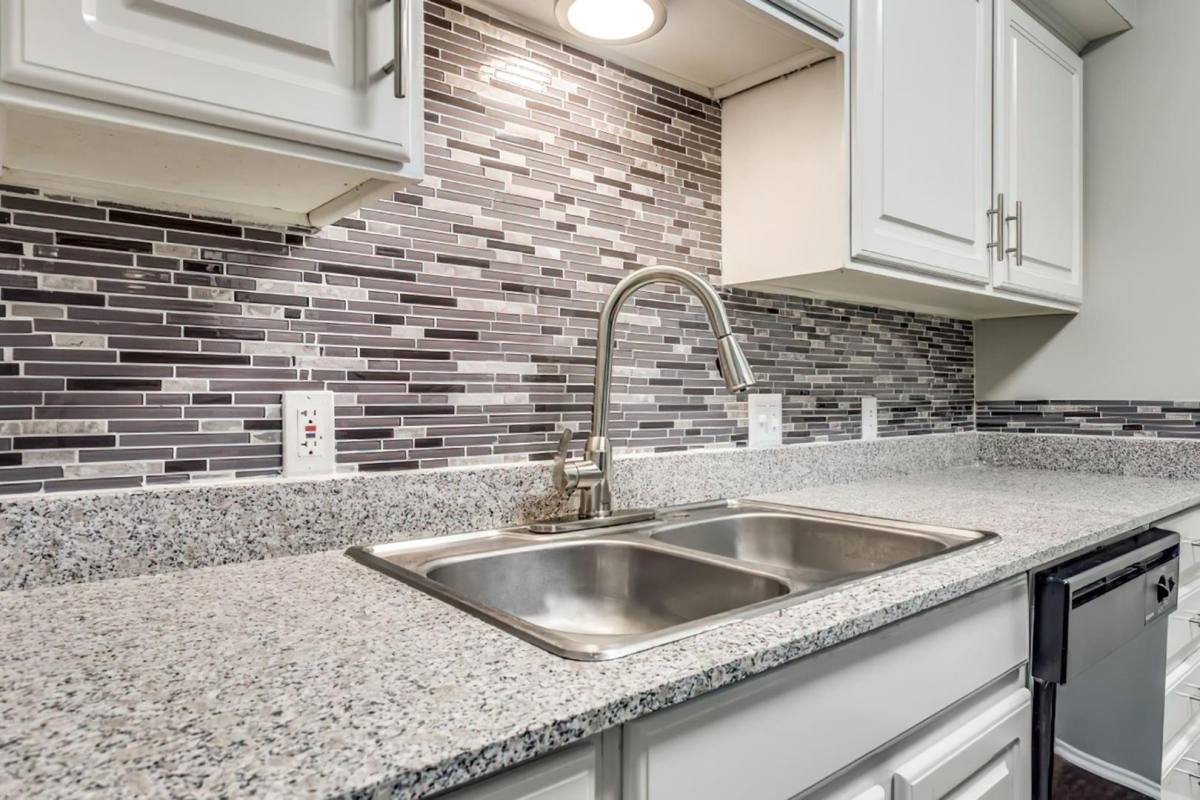 Apartment for rent at Arts, 7913 N Harwood Rd, North Richland Hills, TX 76180