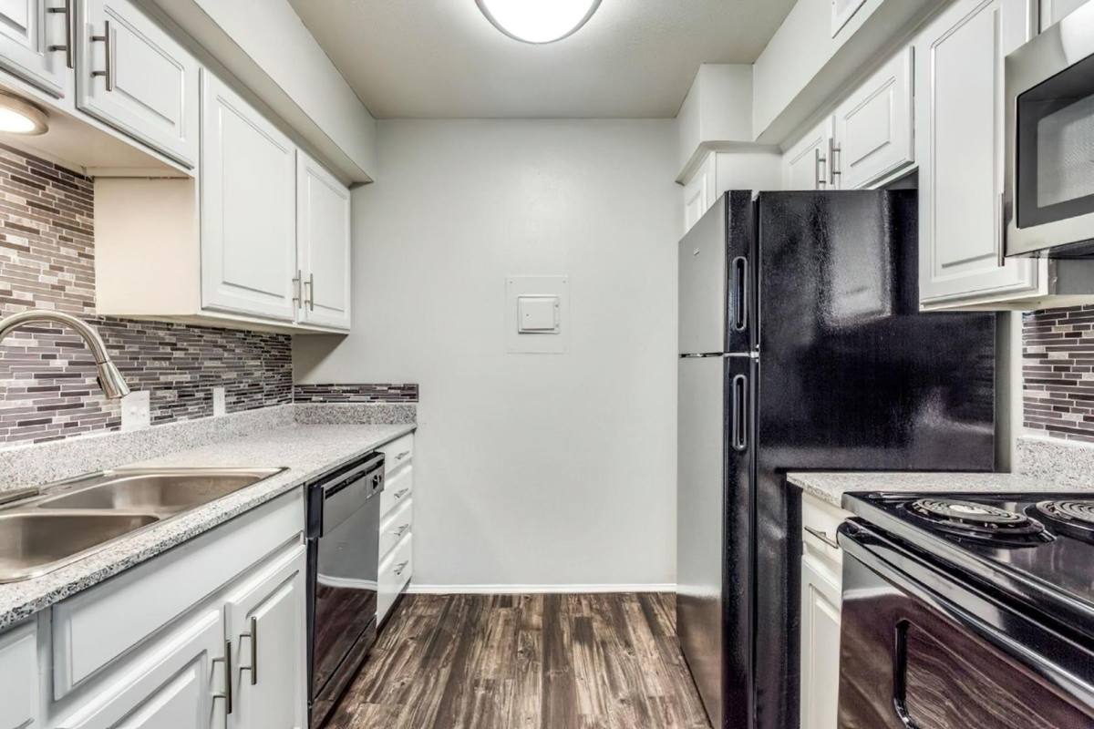 Apartment for rent at Arts, 7913 N Harwood Rd, North Richland Hills, TX 76180