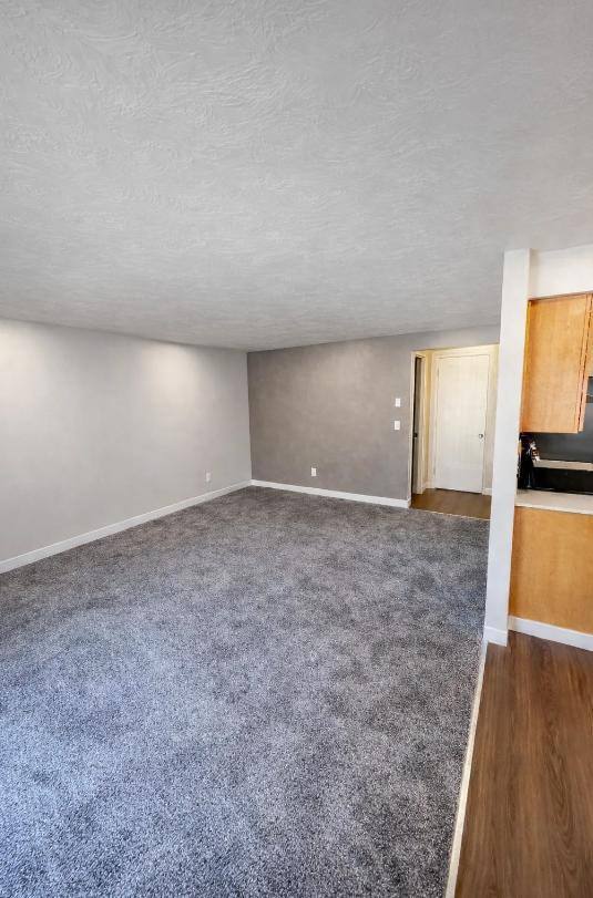 Apartment for rent at 803 Weeks Dr NE, Salem, OR 97303