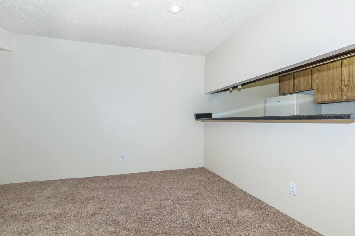 Apartment for rent at Solano Pines, 17840 N Black Canyon Highway, Phoenix, AZ 85053