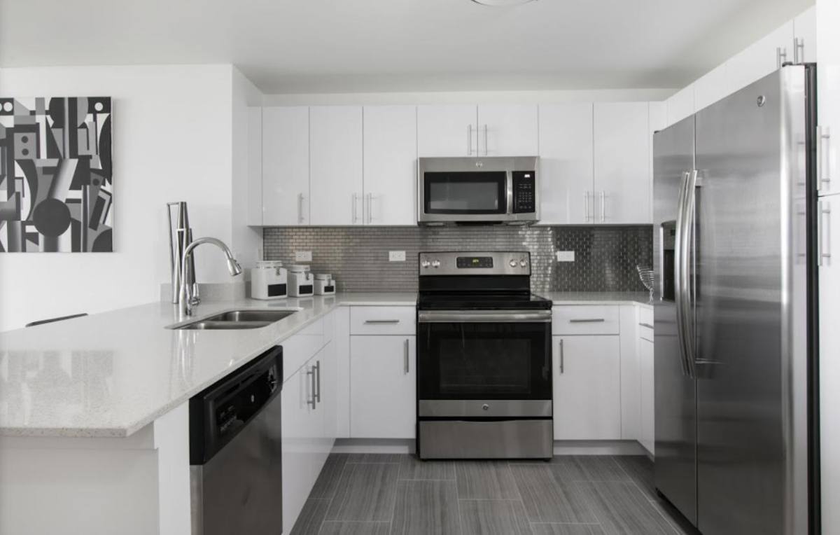Apartment for rent at 1776 Polk St, Hollywood, FL 33020
