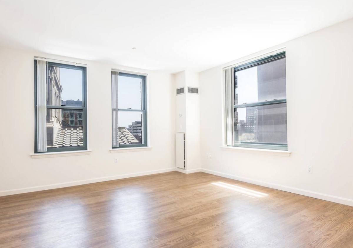 Apartment for rent at Oakwood, 1 India St, Boston, MA 02109