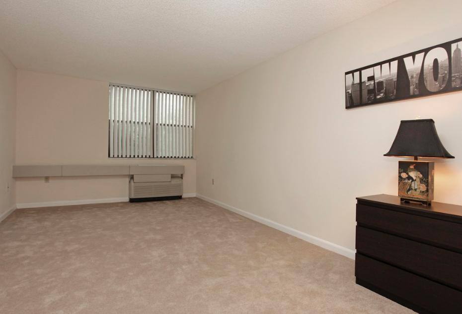 Apartment for rent at Emerald Place, 4000 N 56th Ave, Hollywood, FL 33021